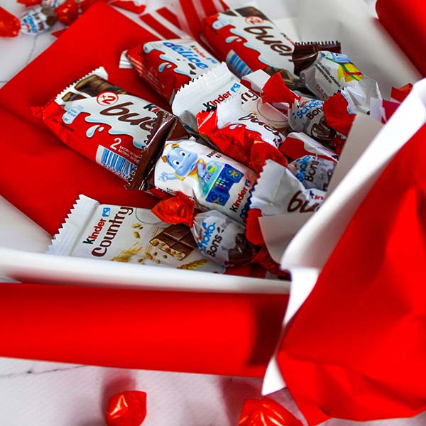 Bukiet na prezent kinderkowy Kaskadowy - obrazek 4